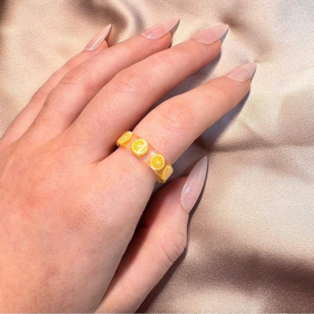 Colorful Acrylic Ring Set - Picture 5 of 6